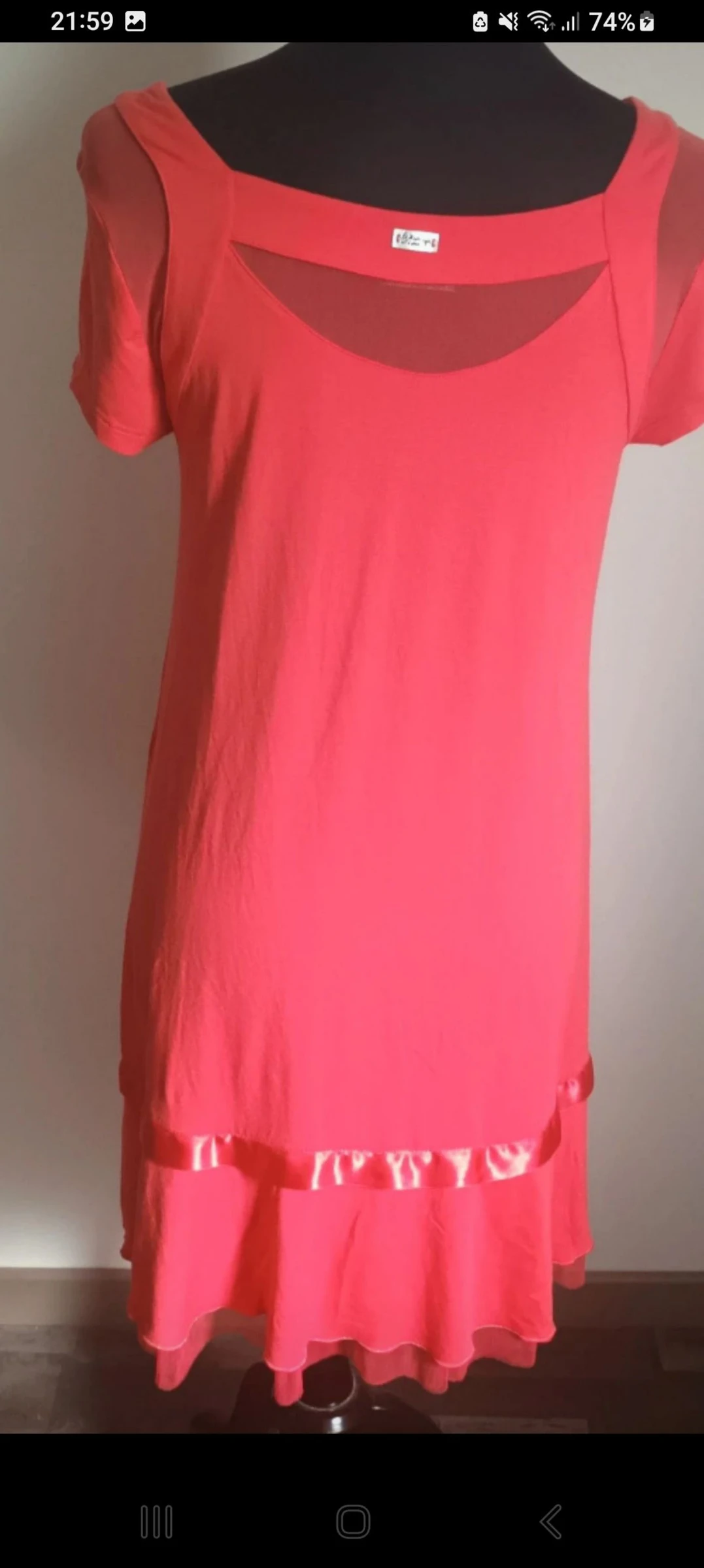 Prachtige halflange ultra chique en vrouwelijke jurk La Mode est à Vous maat 40 – photo 11